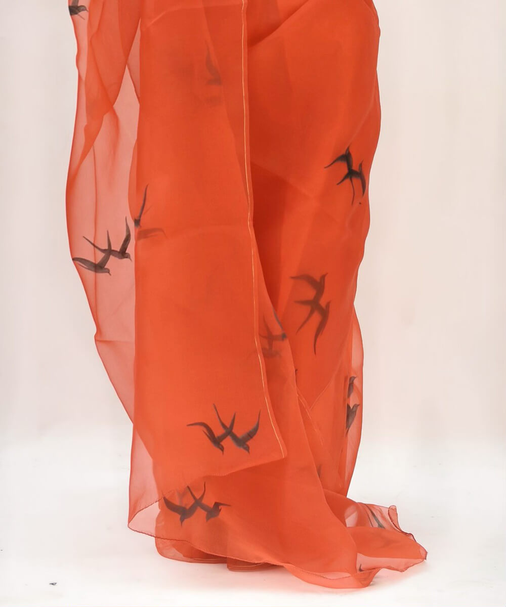 Silhouette sky red saree image 1