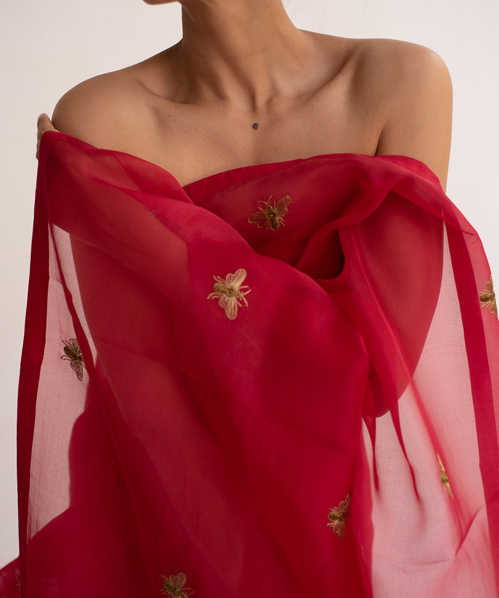 erle red saree products image 5