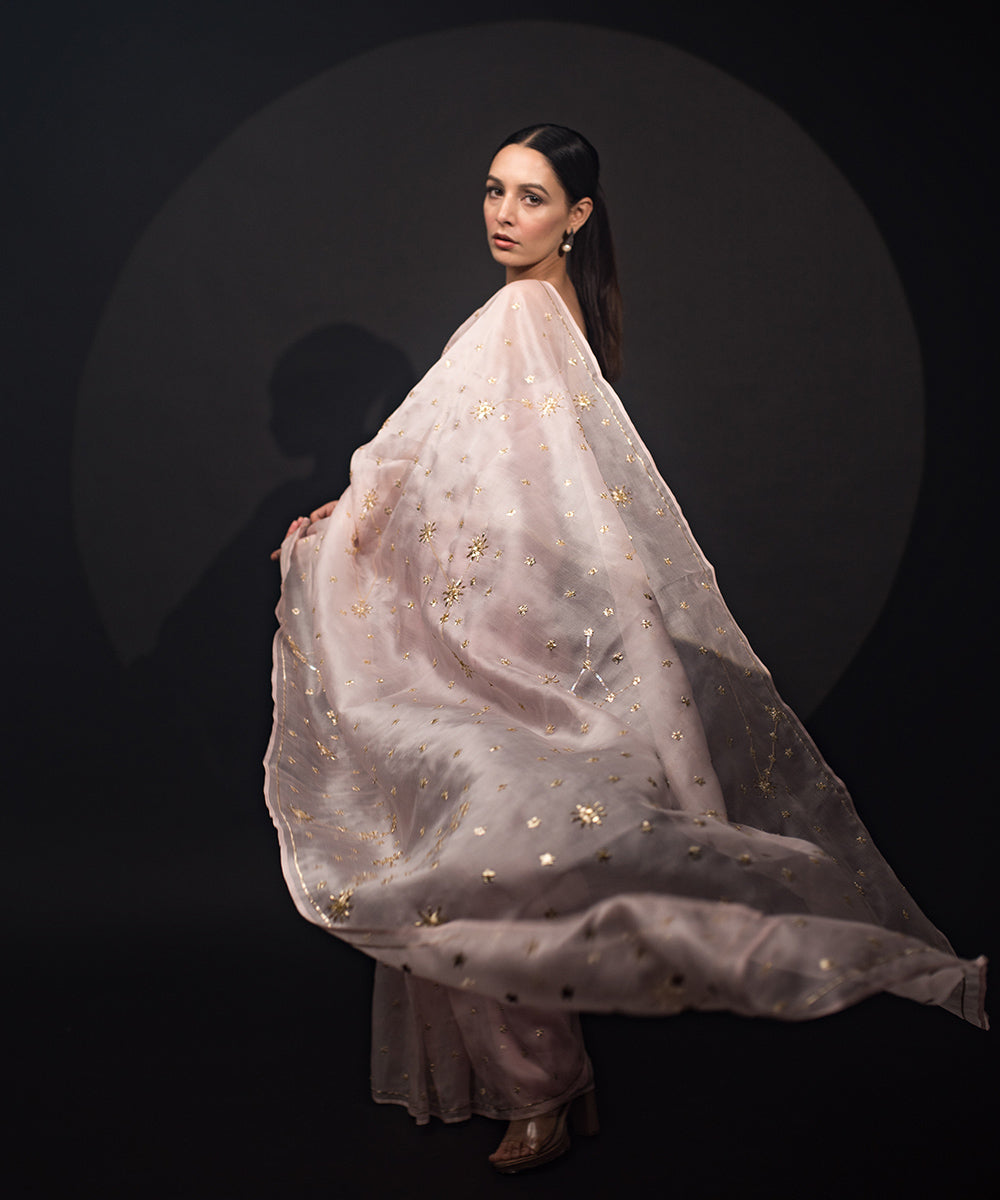 Nova